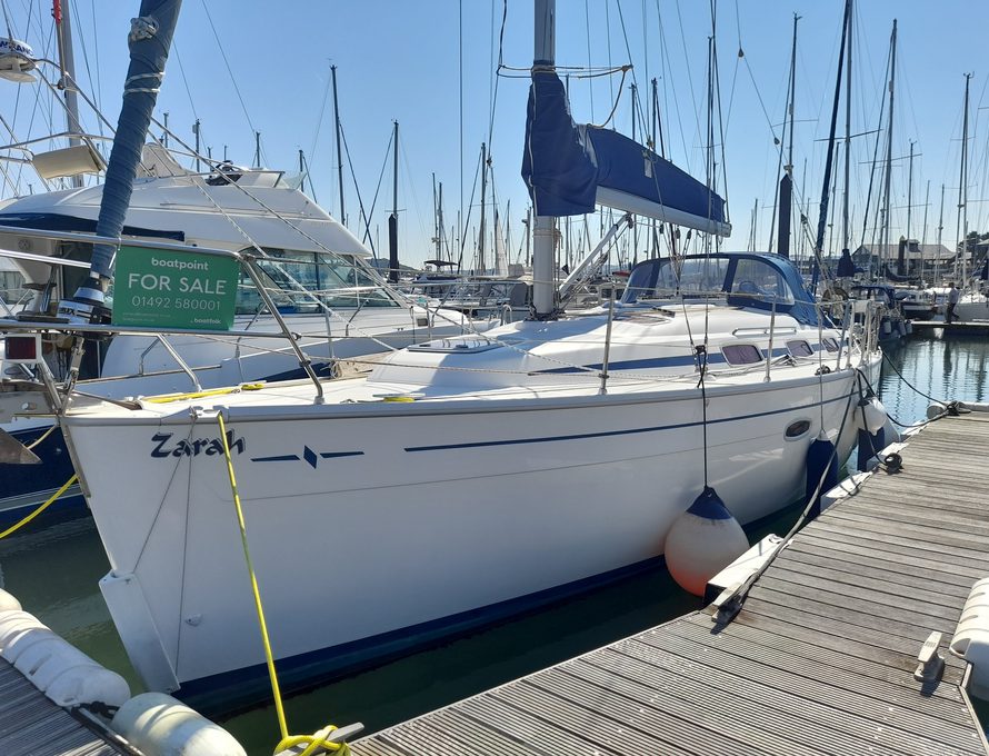Bavaria Cruiser 33