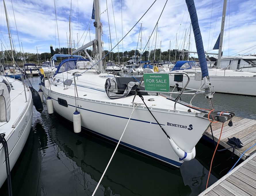 Beneteau Oceanis 321
