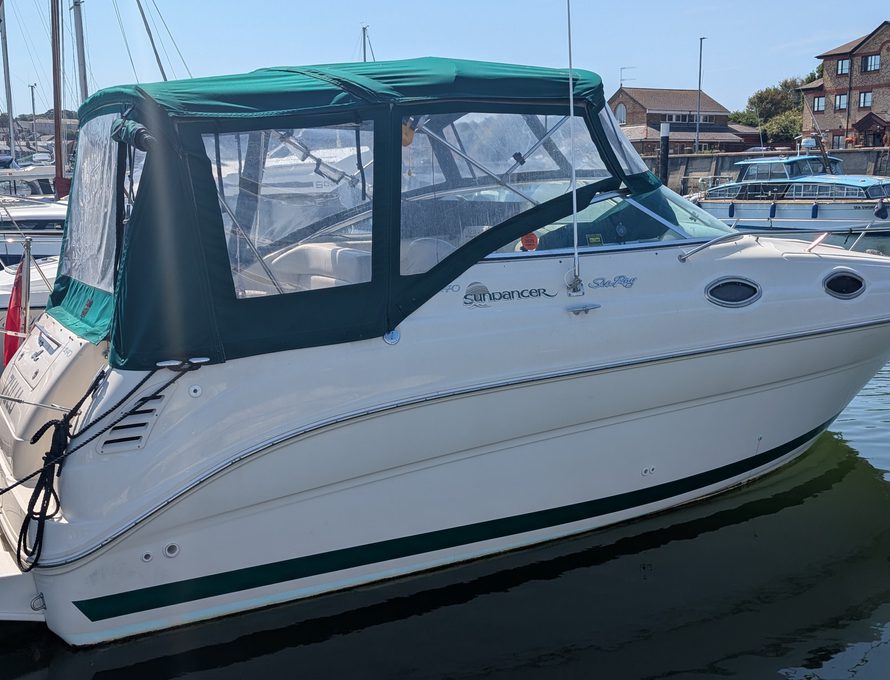 Sea Ray 240 Sundancer