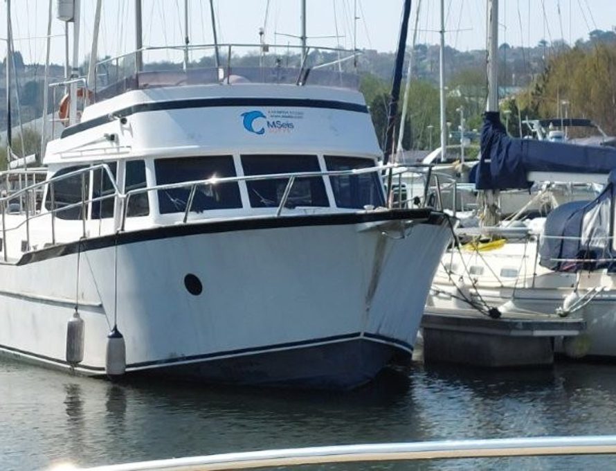 Patagonia Latitude 44