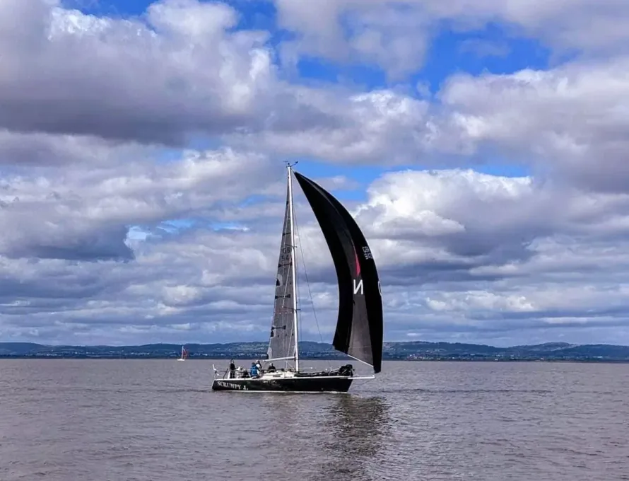 J Boats J 105