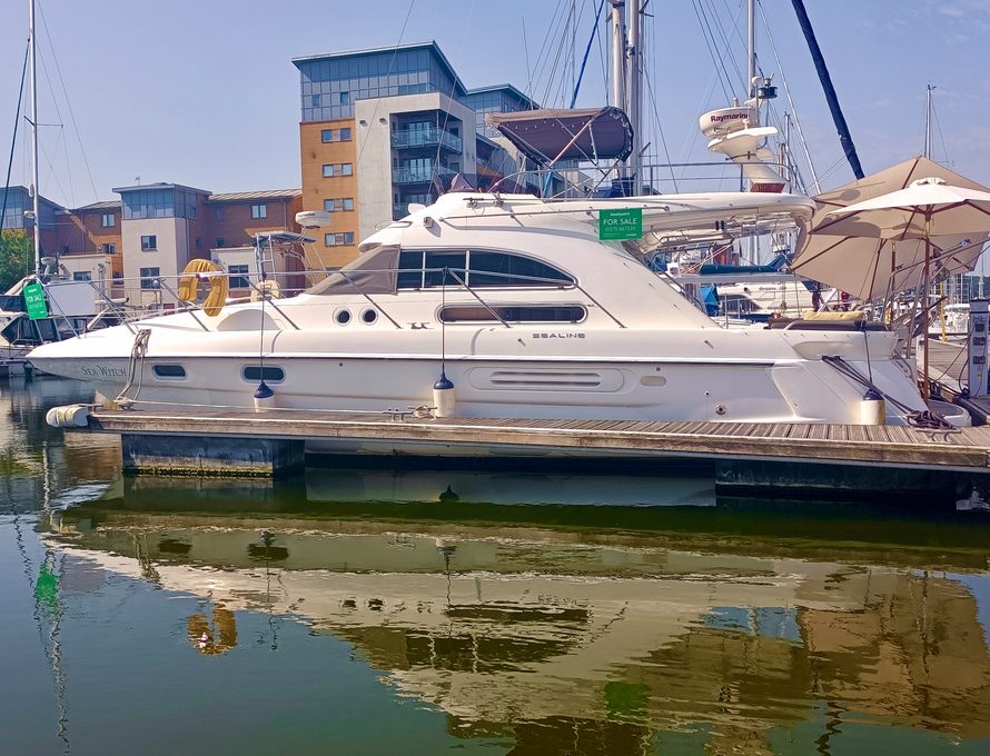 Sealine F36